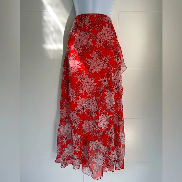 Vince Camuto/ Maxi skirt/ Wrap/ Floral/ Lining/ Size US 10 - Picture 4 of 14